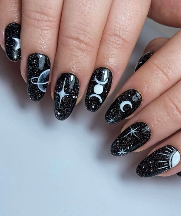 NAIL ART -(depending on design)